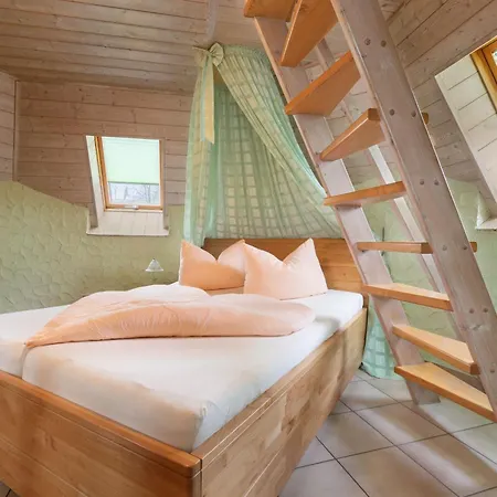 Maerchenhafte Ferienhaeuser Apartment Kaulsdorf