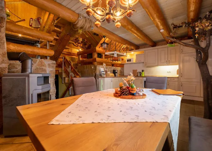 Maerchenhafte Ferienhaeuser Kaulsdorf